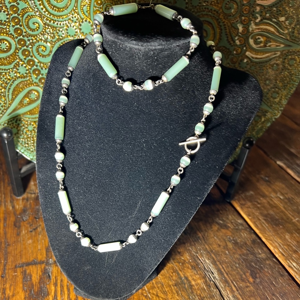 Necklace & bracelet set/ mint green.